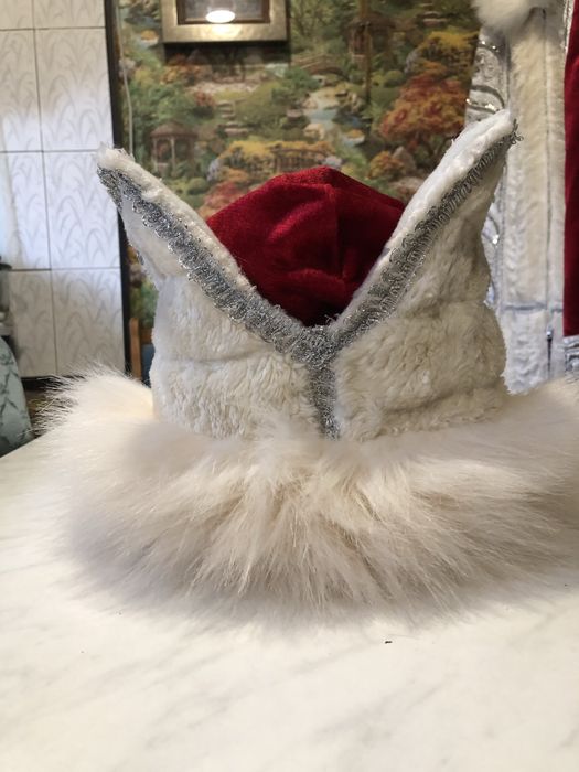 Костюм Деда Мороза и Снегурочки 500.000