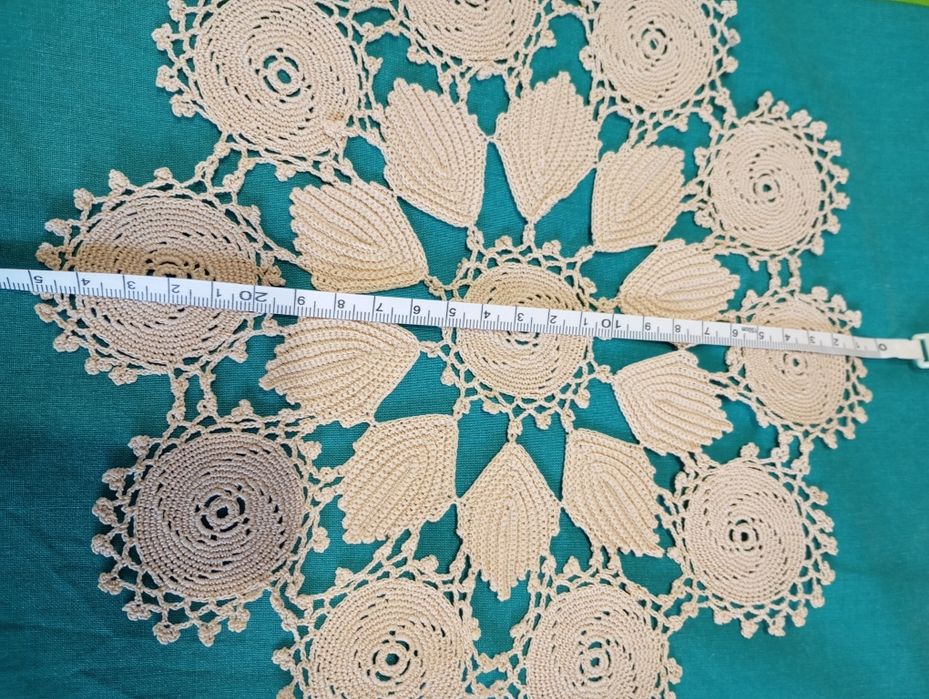 Каренца на една кука