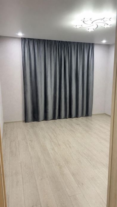 Продам 2- комнатную квартиру+ гараж