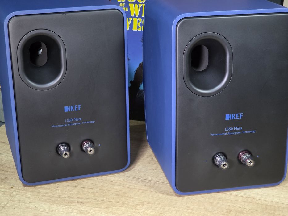Boxe de raft pasive  KEF LS50 META blue bookshelf