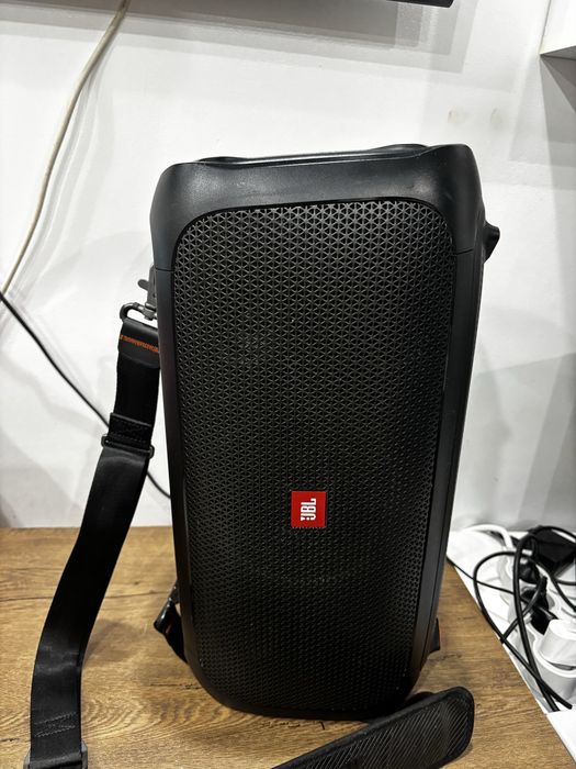 vand boxa jbl