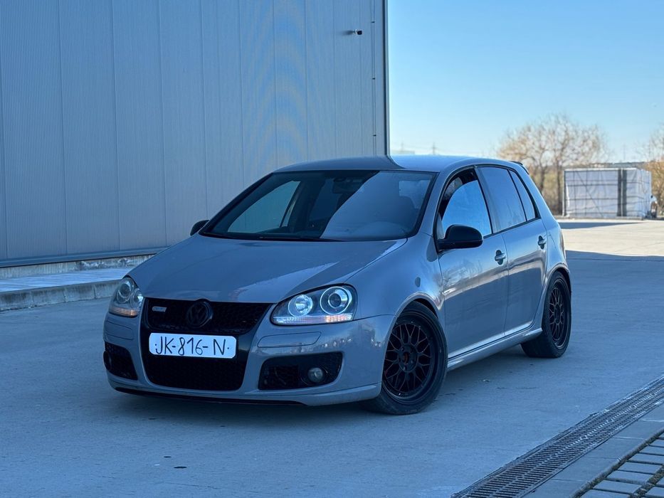 Volkswagen Golf 300hp/Cutie Automată