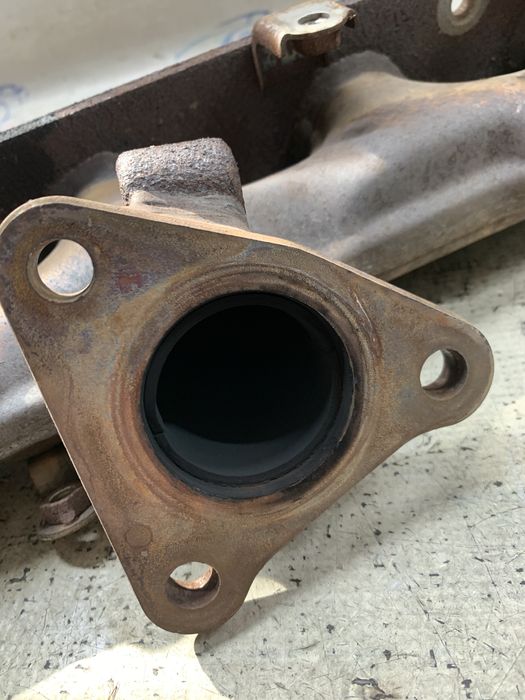 galerie admisie fonta mitsubishi asx 1.8 motorina 2012