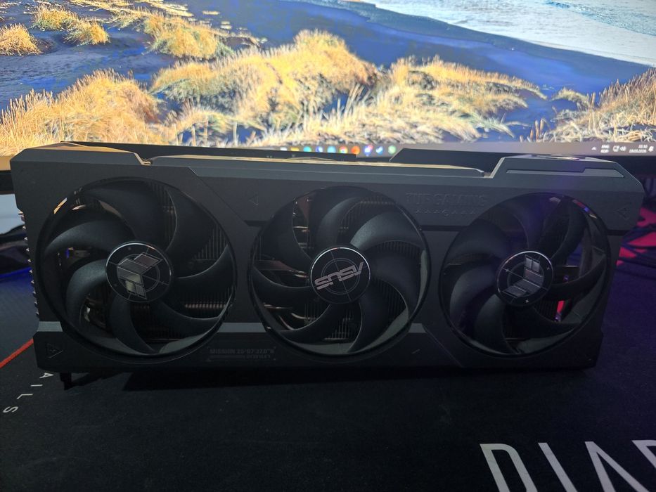 NVIDIA RTX 4080 TUF 16GB cu PTM 7950