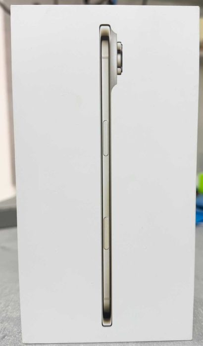 Нов Apple iPhone 17 Air 256GB Gold 2 год. Гаранция!