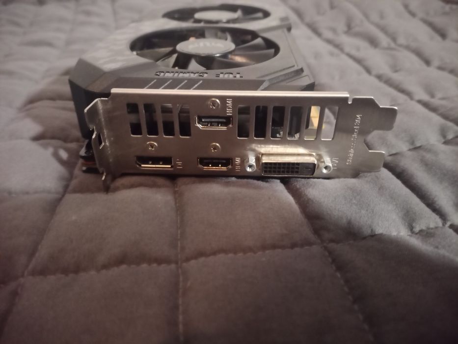 Vand placa video gtx 1660 ti 6gb Asus Tuf