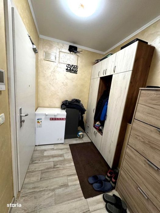 Apartament 4 camere, 92 mp, balcon, dressing, Columna Residence