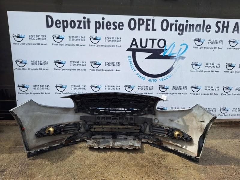 Bara fata cu grila si proiectoare Opel Insignia A
