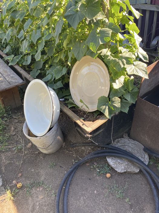Продам посуду для хоз . гужд