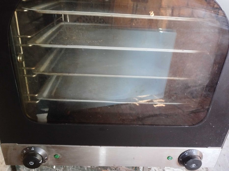 Продавам ковенктомат