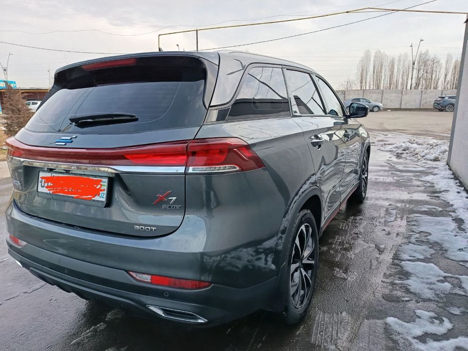 Oshan Changan X7