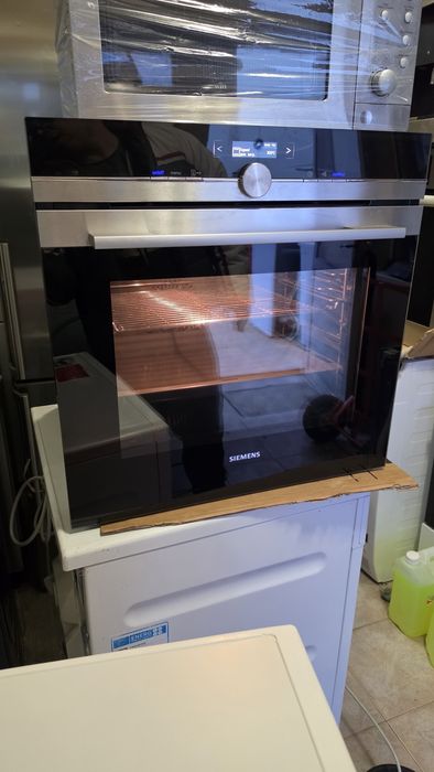 Фурна за вграждане Siemens