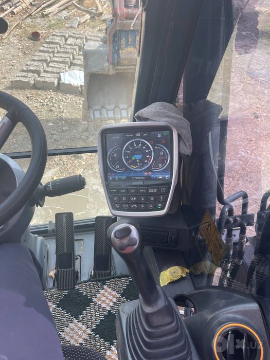 HYUNDAI 145+ 2021