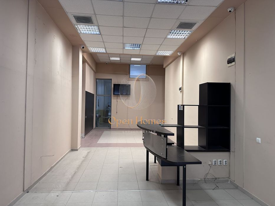 Продава се Магазин в Пловдив, Гагарин - 120 кв.м за 900 €/кв.м - Снимка #3