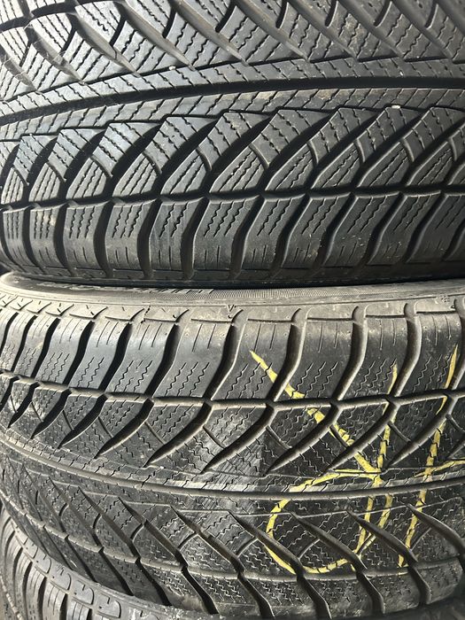 225 55 r17 iarna goodyear
