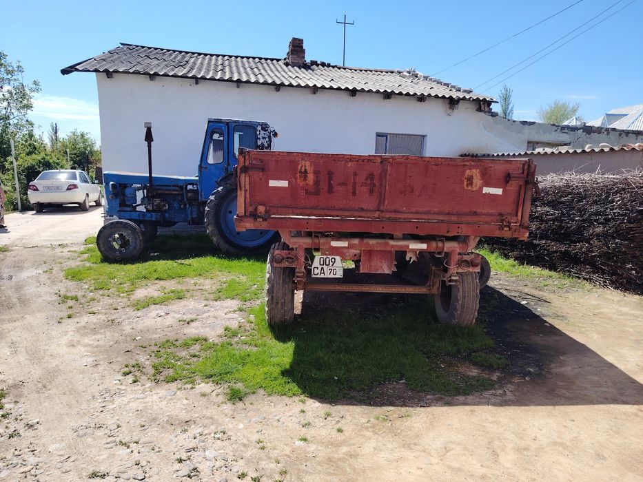Трактор тличка т28.