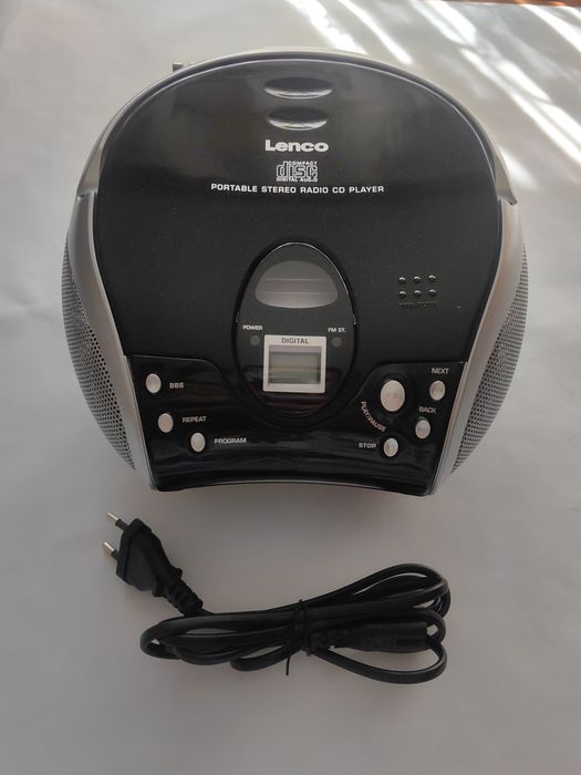 Radio Cd player portabil Lenco SCD-27BK