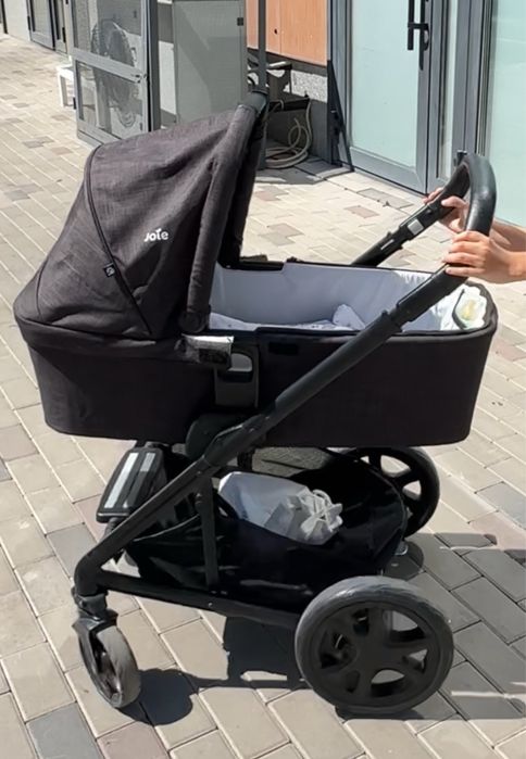 Детская коляска Joie