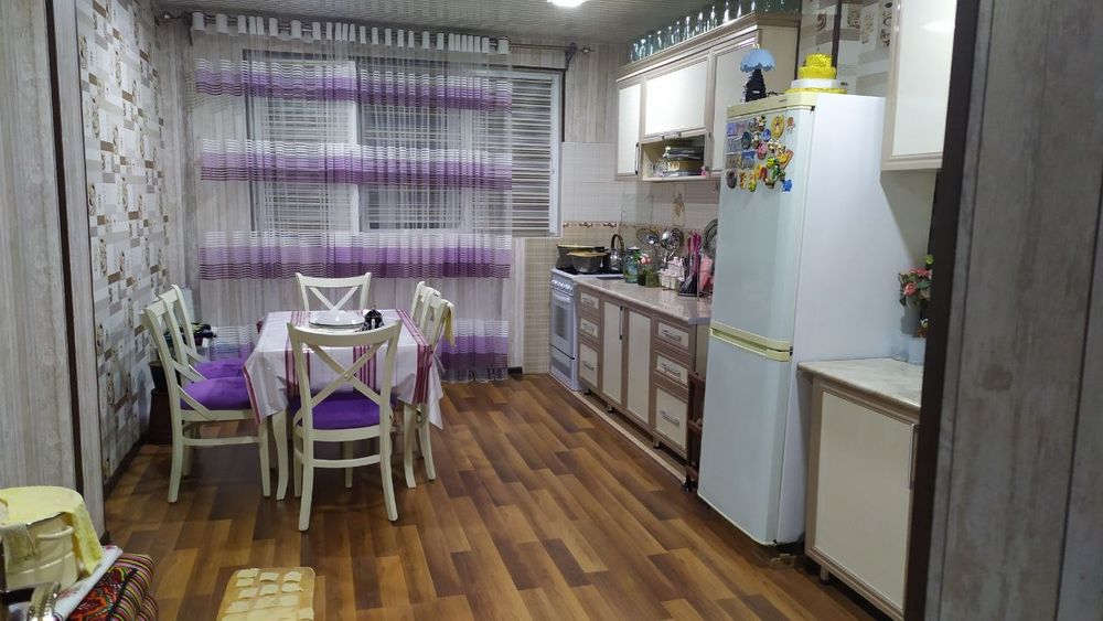 Qoratoahda dom sotiladi 3/5/9