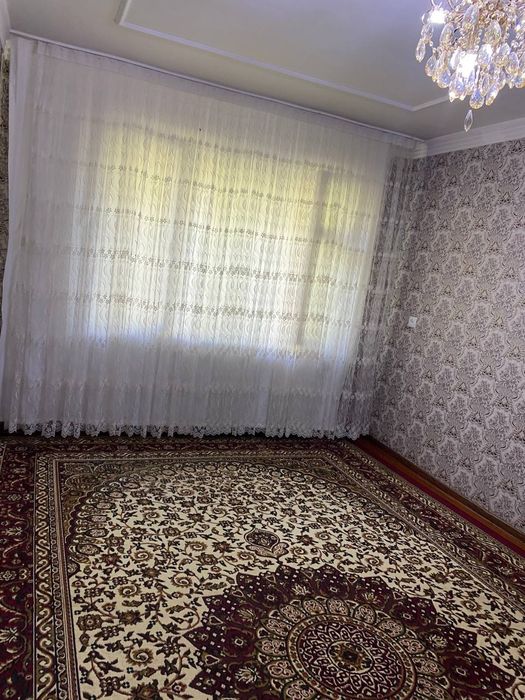 Чиланзар 9 квартал 3- комнатная продаётся