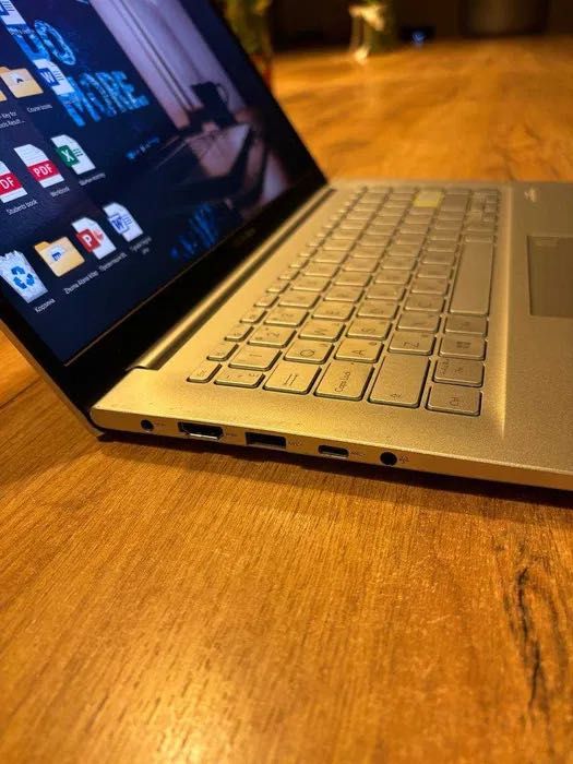 Продам Ультрабук Asus Vivobook