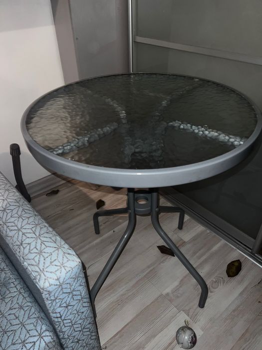 Журнальный столик