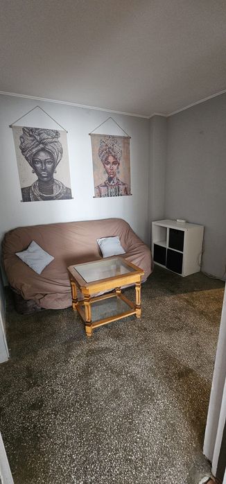 Închiriez apartament zona centrala,Bd Independentii