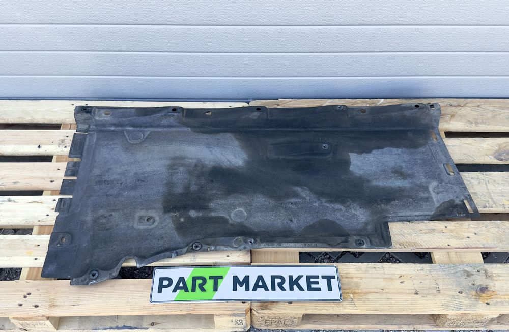 Кора под ляв праг AUDI A6 A7 C7 4G