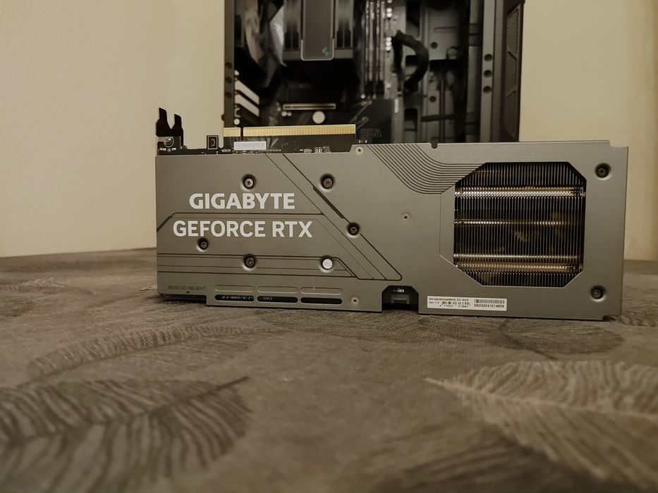 RTX 4060 8GB Gigabyte