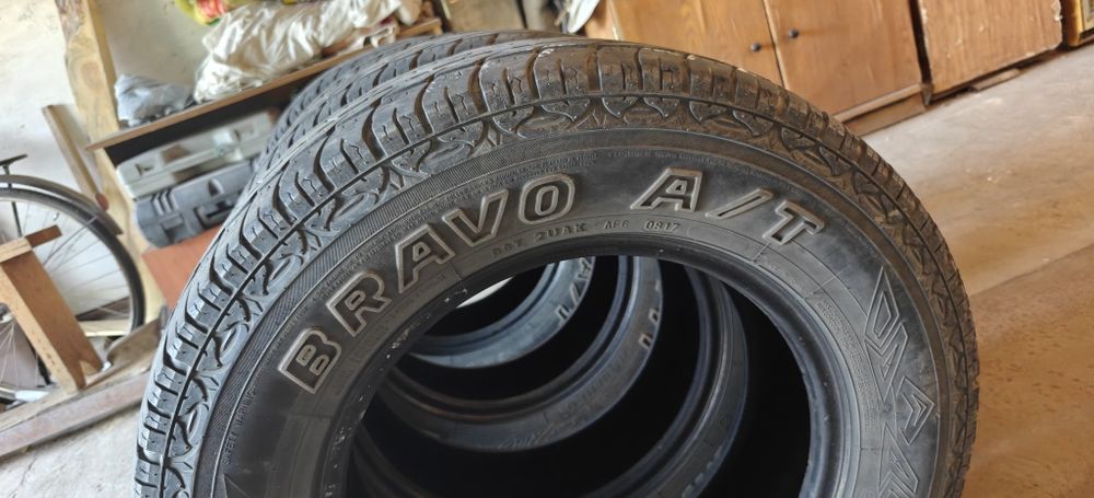 Колеса покрышки 225/70R16