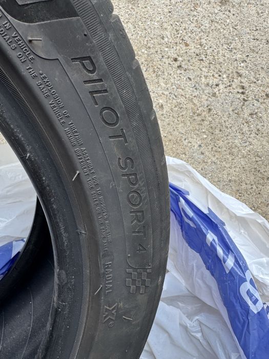 MISCHELIN Pilot Sport 4 235/45 R17 комплект