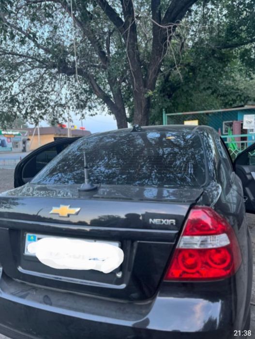 Автомобиль Chevrolet Nexia