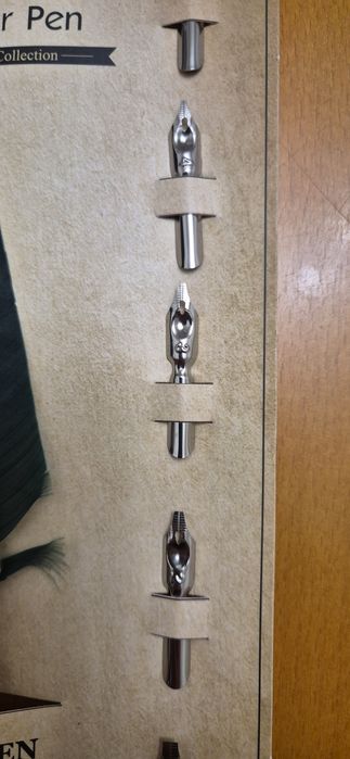 Писалка перо екзотична