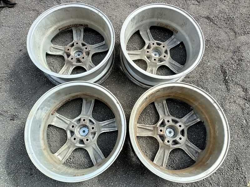 Продам оригинальные легкосплавные диски "ACE"