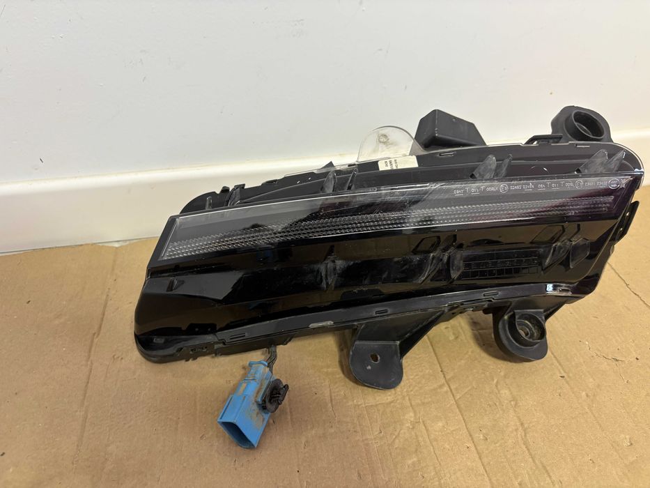 Daylight lumina de zi dreapta Peugeot 3008 dupa 2020 cod 9836230980