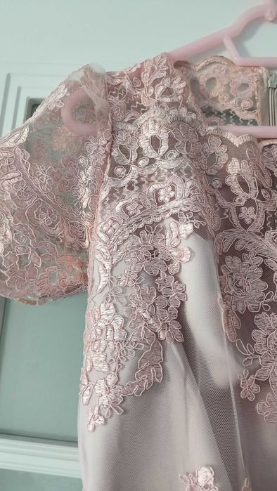 Продам красивое платье