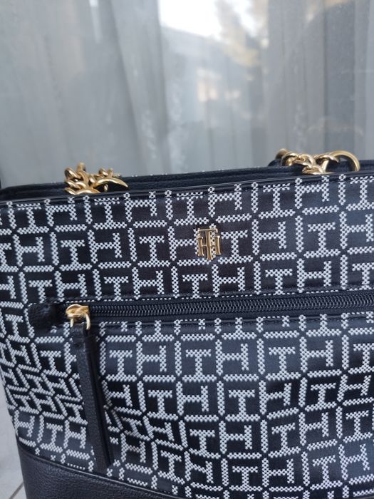 Geanta Tommy Hilfiger