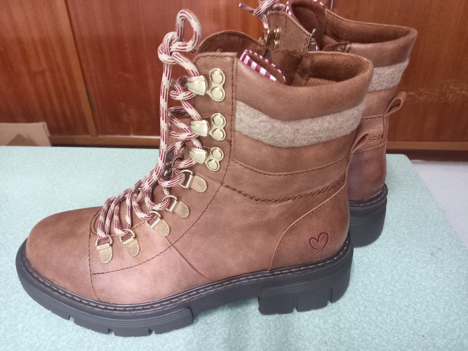 Зимни боти Marco Tozzi