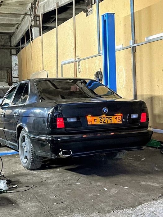 Торг есть срочно. BMW Е34