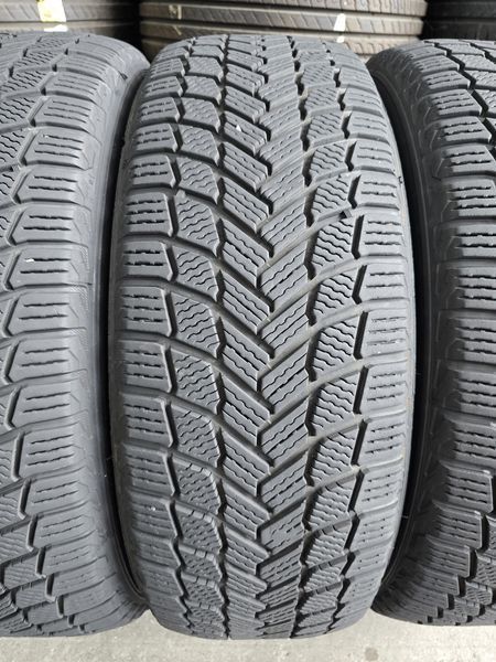 235/60/18 MICHELIN 4бр