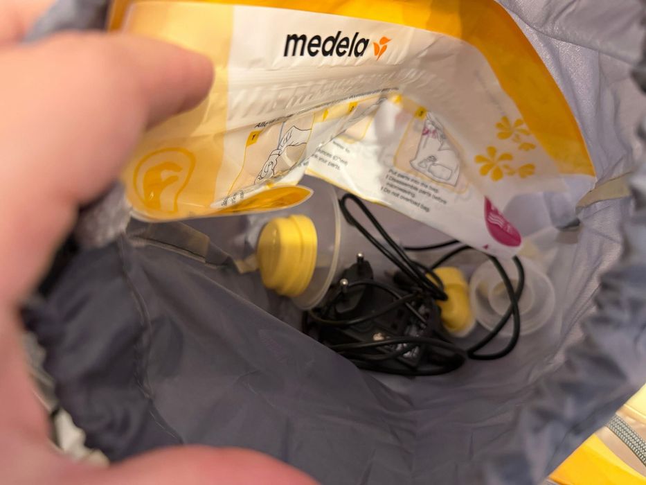 Помпа за кърма Medela Swing (електрическа+ръчна)