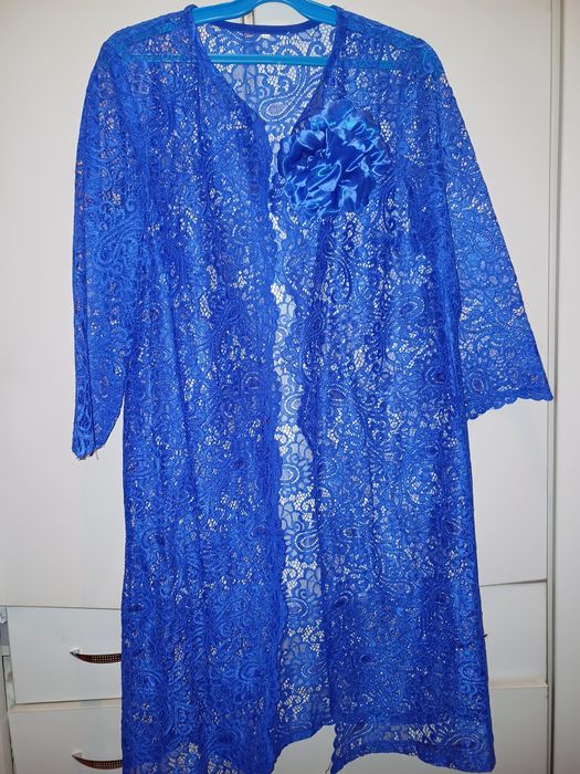 Продам платье недорого