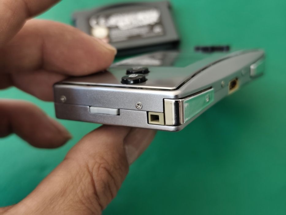 Конзола nintendo game boy micro