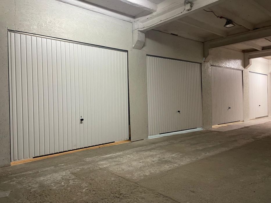 Închiriez hală garaj depozit boxă de la 150 roni