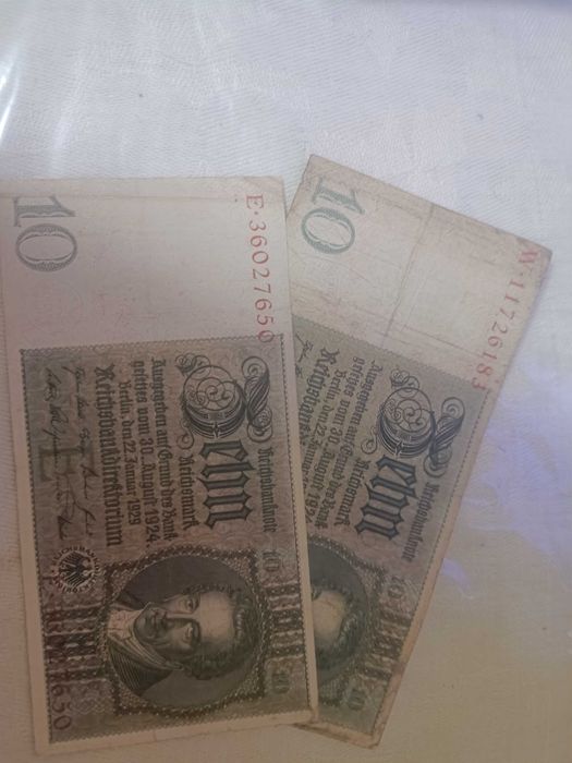 Продам 10 марок Германия