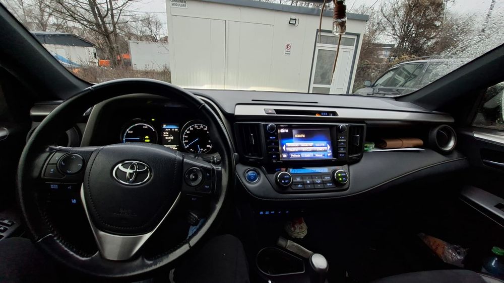 Toyota RAV4 hibrid 4x4