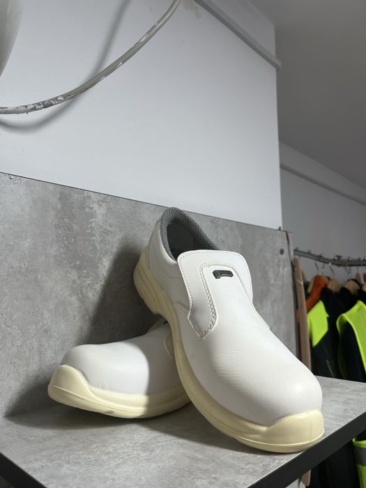 Сандали рабочие