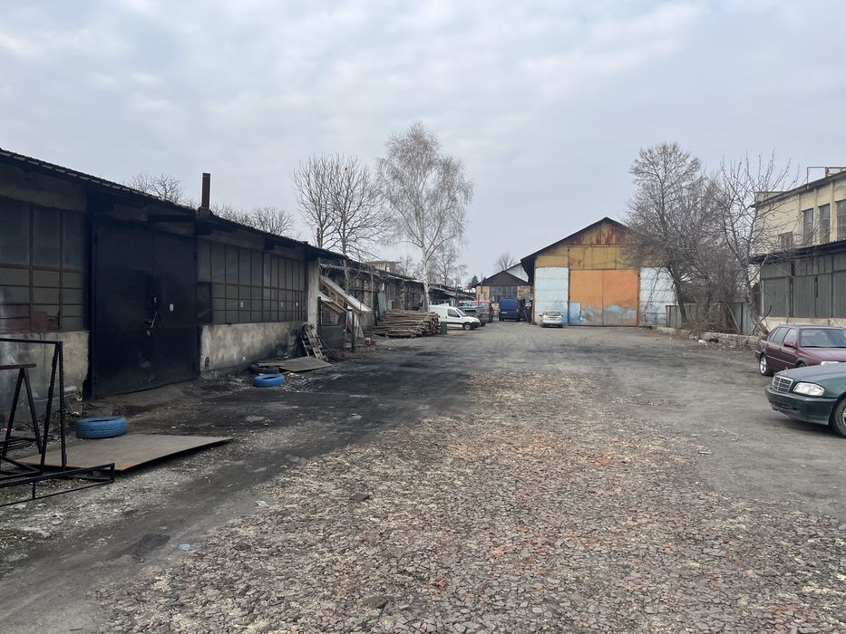 Промишлен имот с потенциал за строеж и развитие