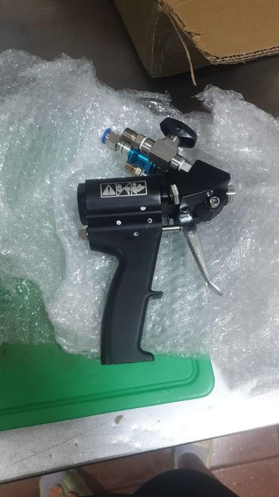 Pistol spuma poliuretanica  FA 50, FA 60, GRACO