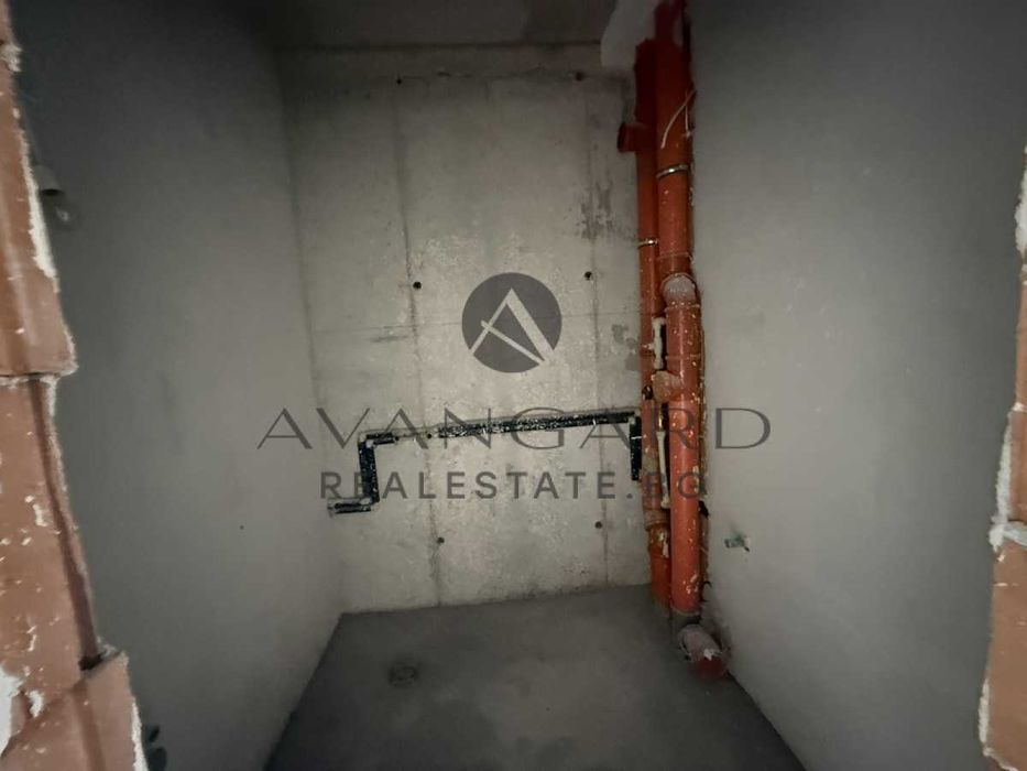 Продава се Тристаен апартамент в Пловдив, Христо Смирненски - 92 кв.м за 1497 €/кв.м - Снимка #8